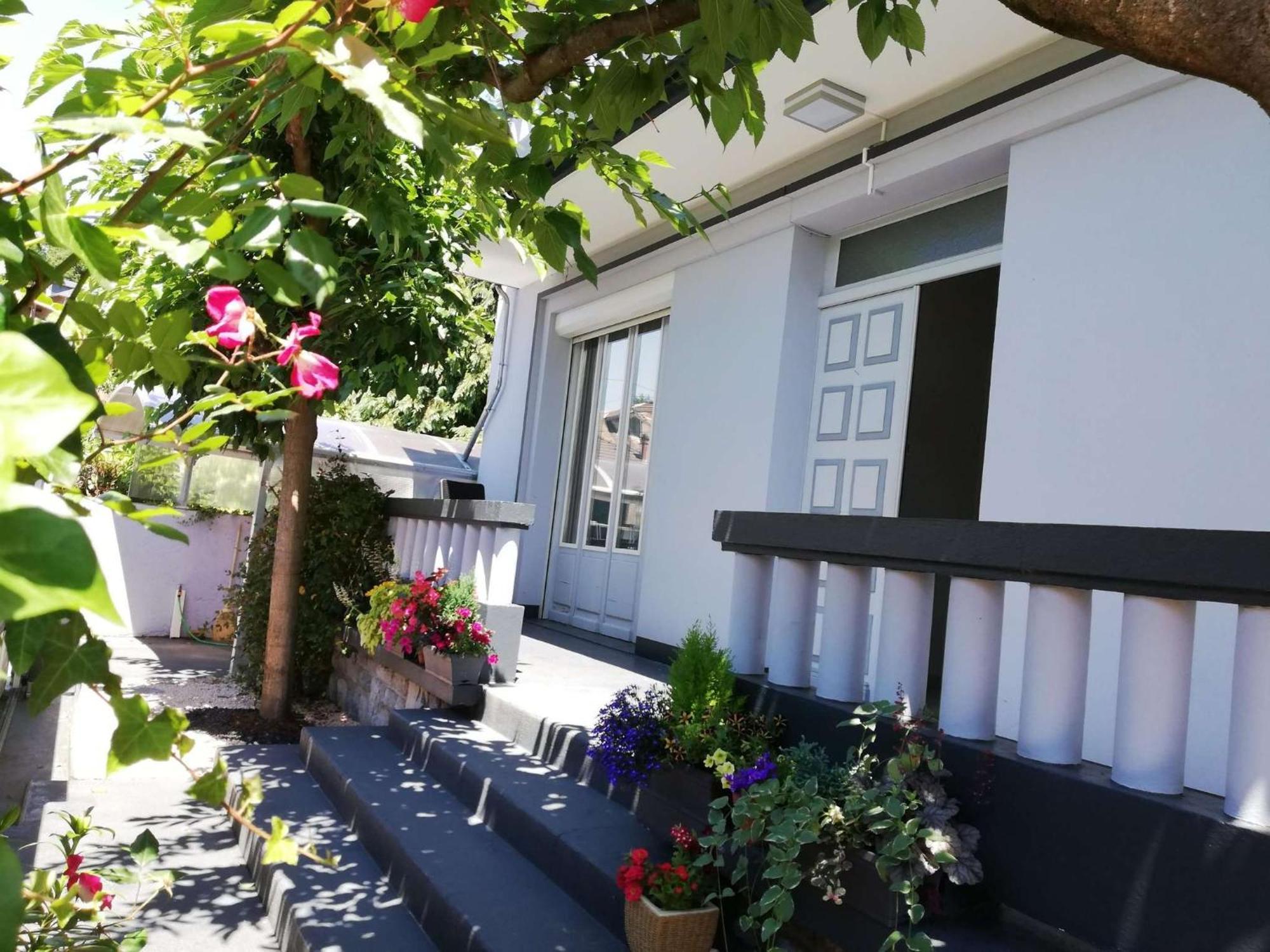 Ferienwohnung Chambre Avec Douche Lourdes Exterior foto